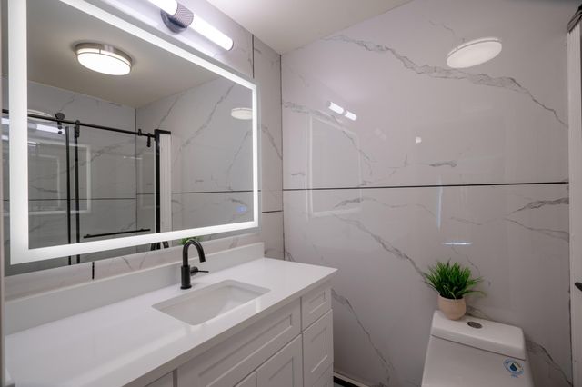 1313 RED BANK AVE, West Deptford, NJ 08086