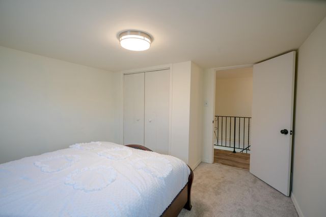 1313 RED BANK AVE, West Deptford, NJ 08086