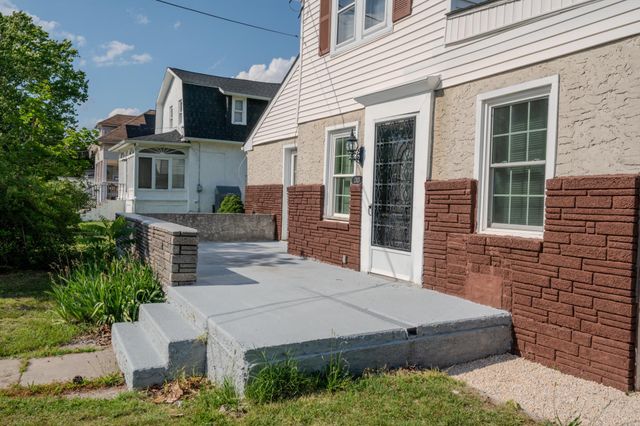 1313 RED BANK AVE, West Deptford, NJ 08086