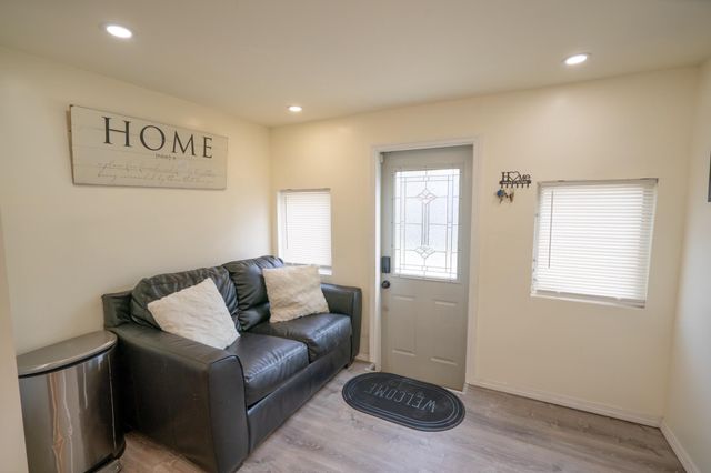1313 RED BANK AVE, West Deptford, NJ 08086