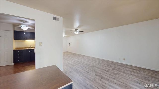 1051 Lafayette Court A, Collinsville, IL 62234