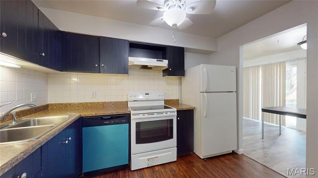 1051 Lafayette Court A, Collinsville, IL 62234