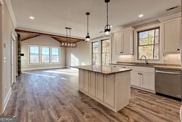 76 Hatch Drive, Clayton, GA 30525