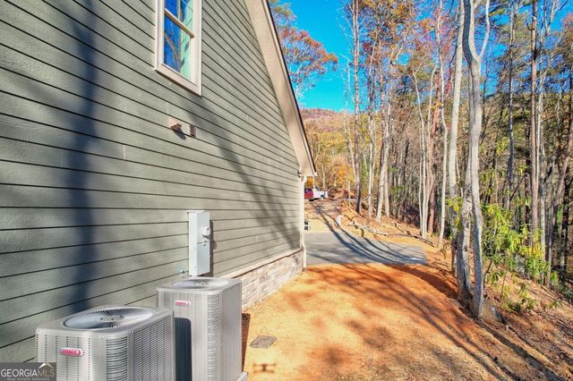 76 Hatch Drive, Clayton, GA 30525