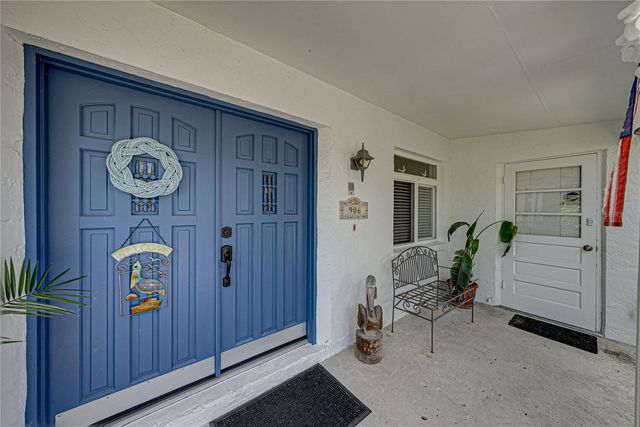 906 SAGO PALM WAY, Apollo Beach, FL 33572