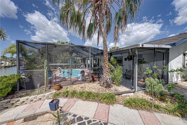 906 SAGO PALM WAY, Apollo Beach, FL 33572