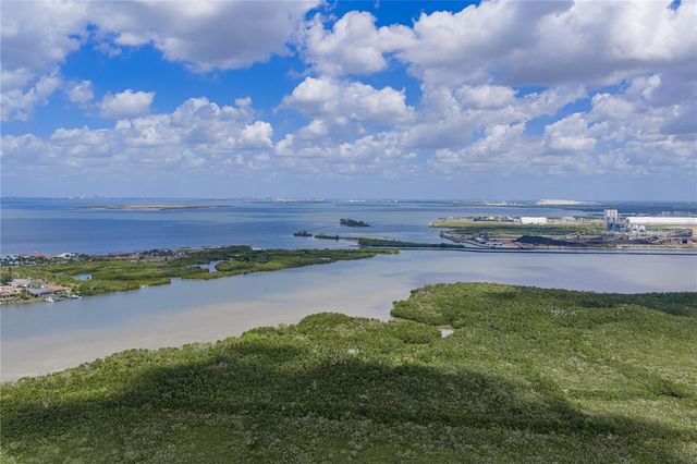 906 SAGO PALM WAY, Apollo Beach, FL 33572