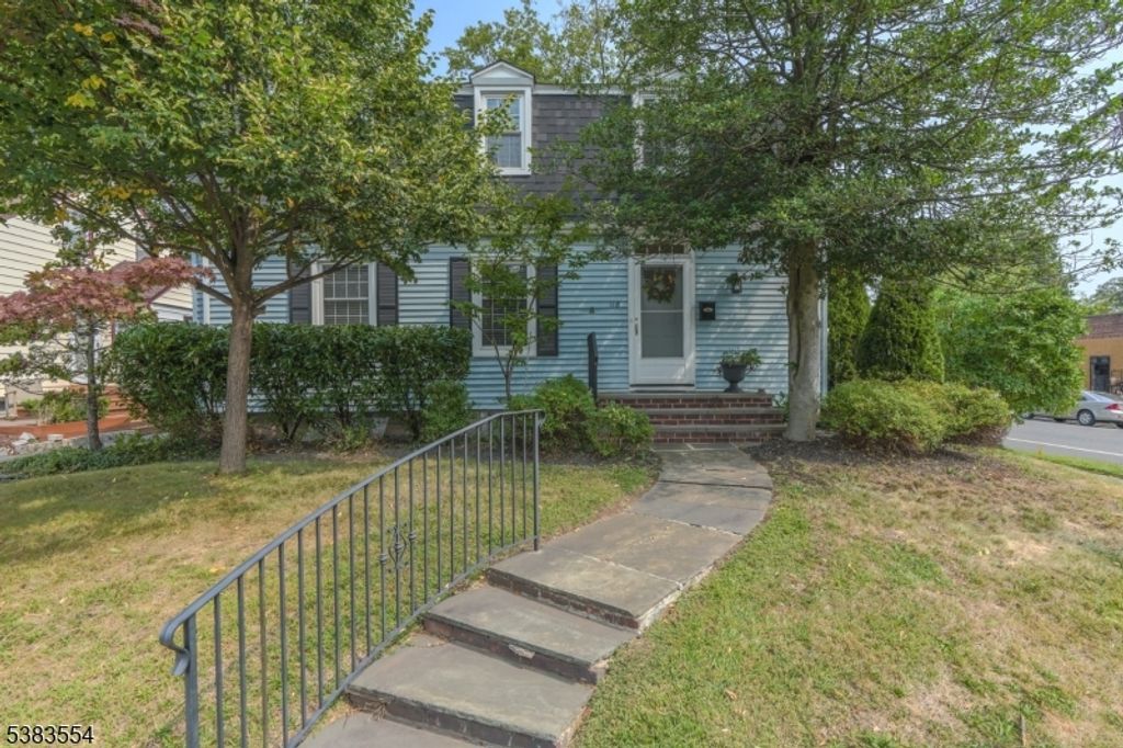 118 Boyden Ave, Maplewood Twp., NJ 07040
