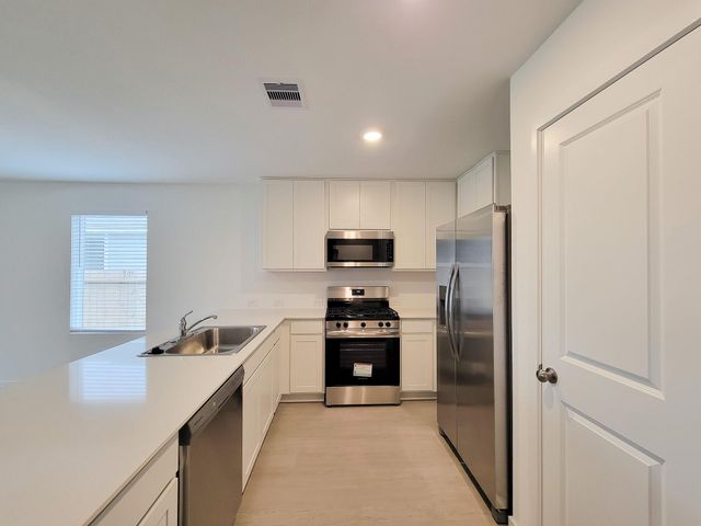 388 Tejas Trail, Waller, TX 77484