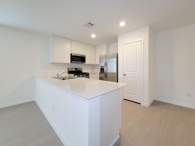 388 Tejas Trail, Waller, TX 77484