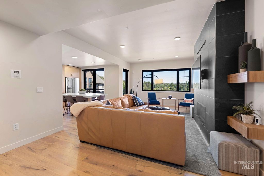 720 Village Drive 301, Donnelly, ID 83615 photo 11