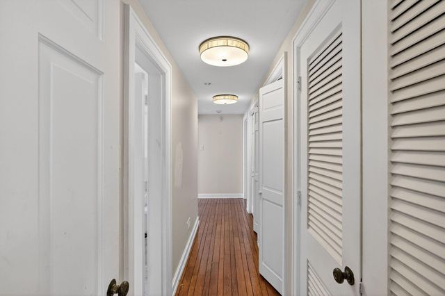 607 S Haswell Drive, Bryan, TX 77803