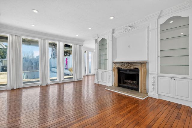 607 S Haswell Drive, Bryan, TX 77803