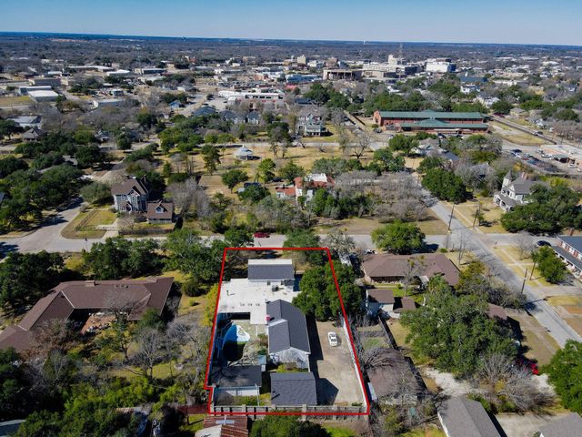 607 S Haswell Drive, Bryan, TX 77803