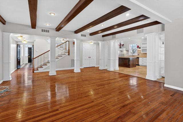 607 S Haswell Drive, Bryan, TX 77803