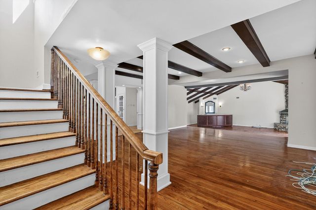 607 S Haswell Drive, Bryan, TX 77803