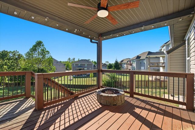 5004 STONE MOUNTAIN PKY, Columbia, MO 65201