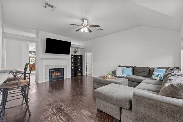 5115 Arborwood Drive, League City, TX 77573