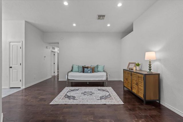 5115 Arborwood Drive, League City, TX 77573