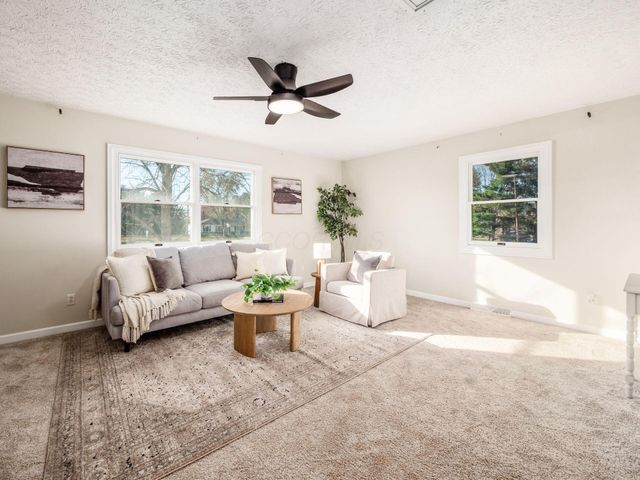 4766 Cosgray Road, Hilliard, OH 43026