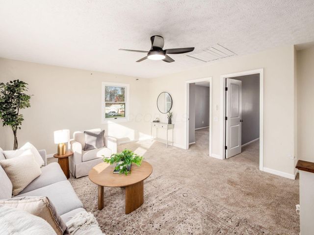 4766 Cosgray Road, Hilliard, OH 43026