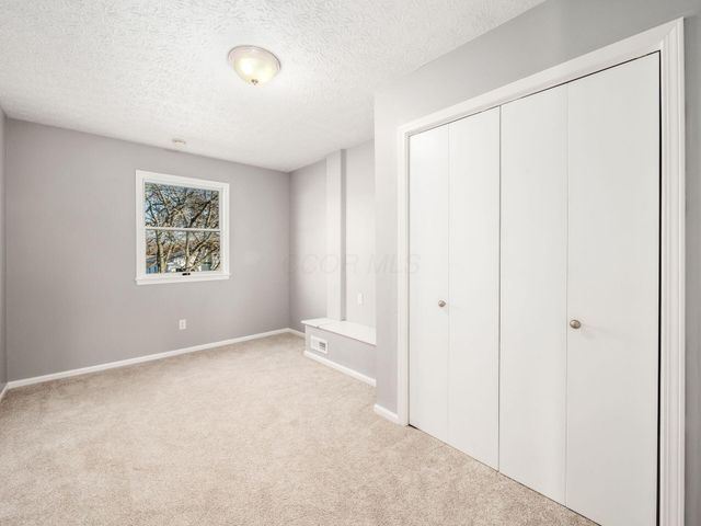 4766 Cosgray Road, Hilliard, OH 43026