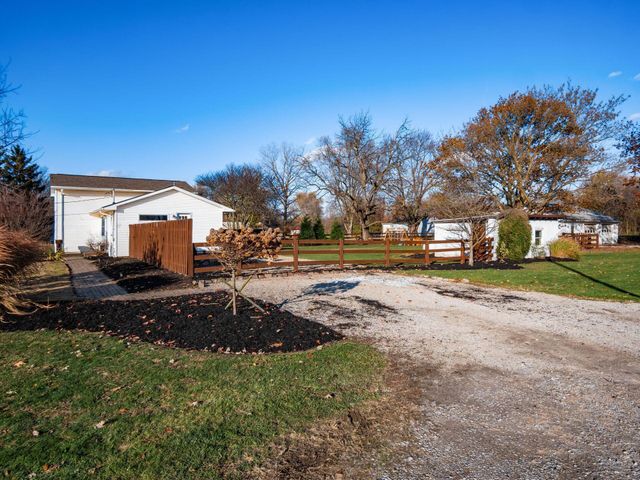 4766 Cosgray Road, Hilliard, OH 43026