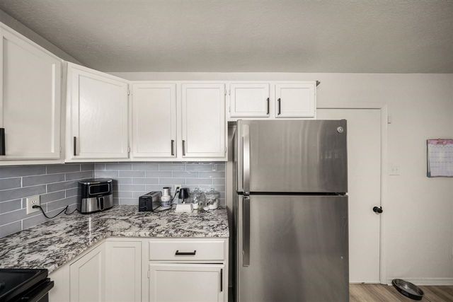 1214 NW Columbia Ave, Lawton, OK 73507