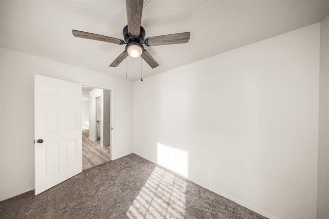 1214 NW Columbia Ave, Lawton, OK 73507