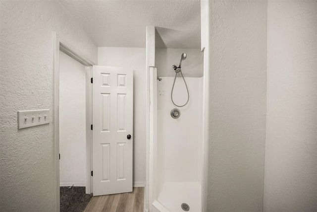 1214 NW Columbia Ave, Lawton, OK 73507