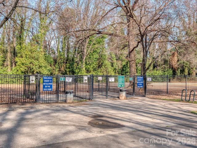 1101 W 1st Street 211, Charlotte, NC 28202