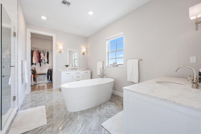 12115 Waterstone Circle, Palm Beach Gardens, FL 33412