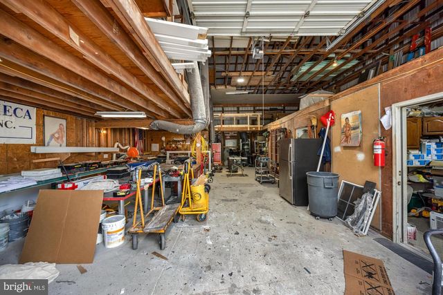 2922 FRIES MILL ROAD, Williamstown, NJ 08094