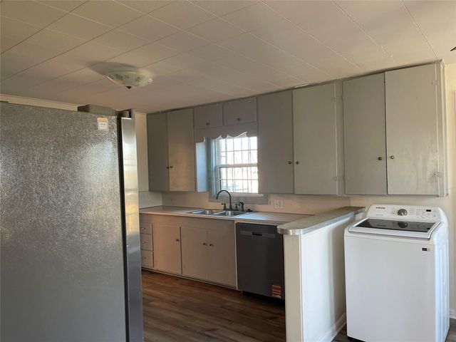 111 W Fowler Ave W, Killeen, TX 76541