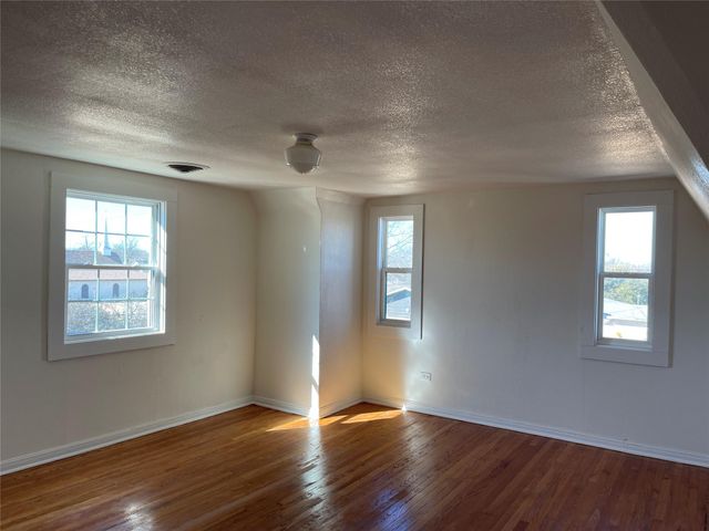 111 W Fowler Ave W, Killeen, TX 76541