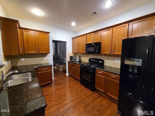 614 Rose Laurel Court, Apex, NC 27523