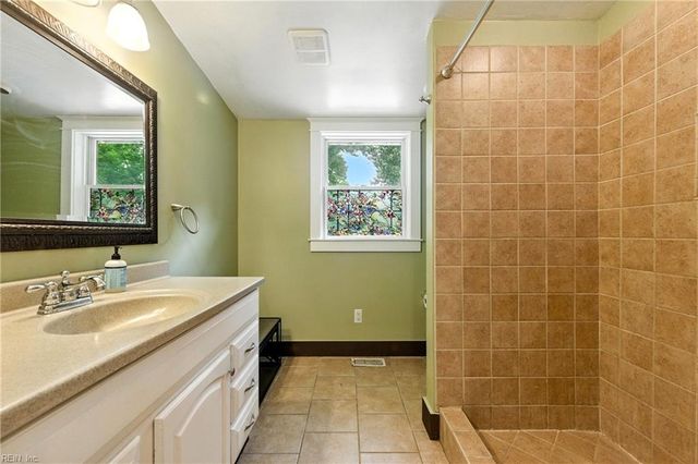 116 Pochin PL, Hampton, VA 23661