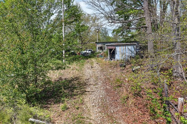 225 Richardson Ln, Gainesboro, TN 38562