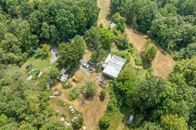 225 Richardson Ln, Gainesboro, TN 38562