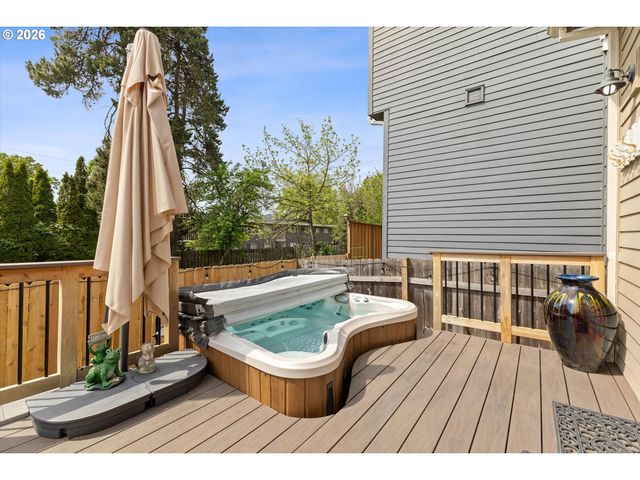 537 Se SPOKANE St, Portland, OR 97202