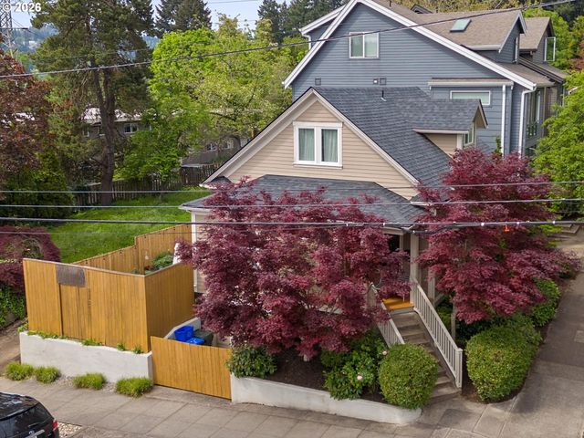 537 Se SPOKANE St, Portland, OR 97202