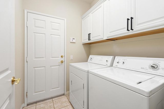 78727 Stansbury Court, Palm Desert, CA 92211