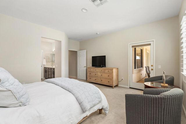 78727 Stansbury Court, Palm Desert, CA 92211