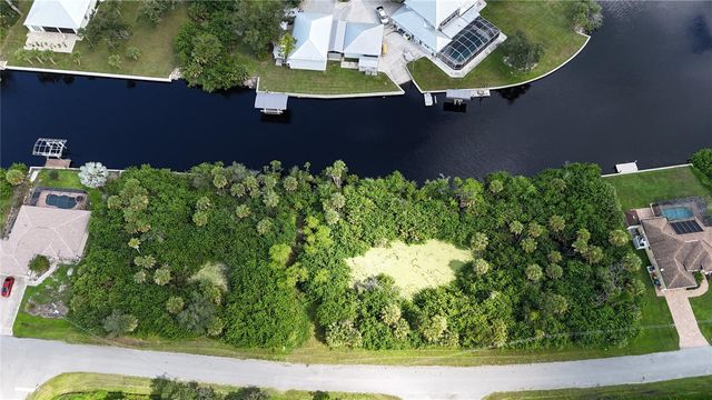 714 MCDILL DRIVE, Port Charlotte, FL 33953