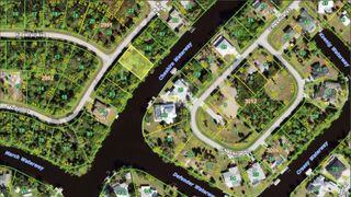 714 MCDILL DRIVE, Port Charlotte, FL 33953