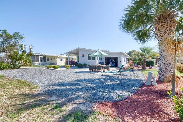 15025 BROOKRIDGE BOULEVARD, Brooksville, FL 34614