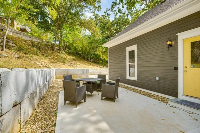 436 E Broadway Avenue, Excelsior Springs, MO 64024