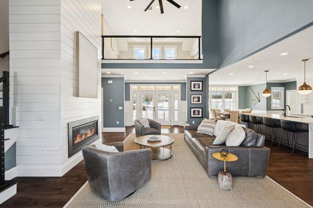 6 Shipwright Way, Newington, NH 03801