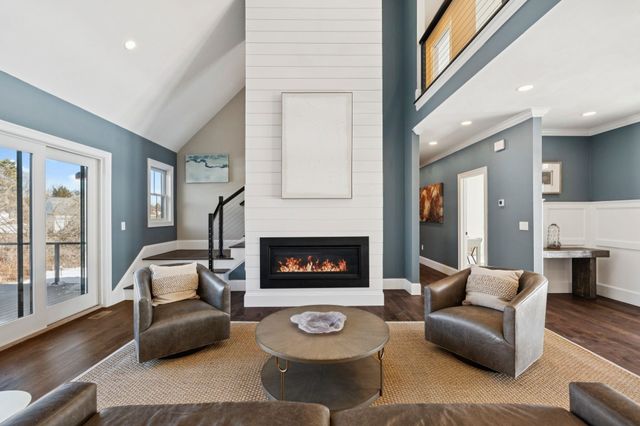 6 Shipwright Way, Newington, NH 03801