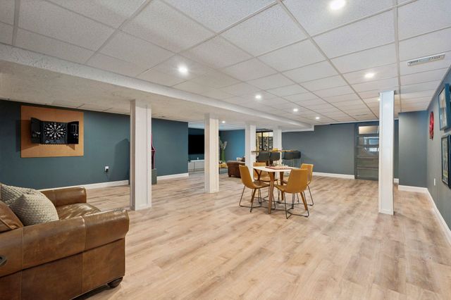 6 Shipwright Way, Newington, NH 03801